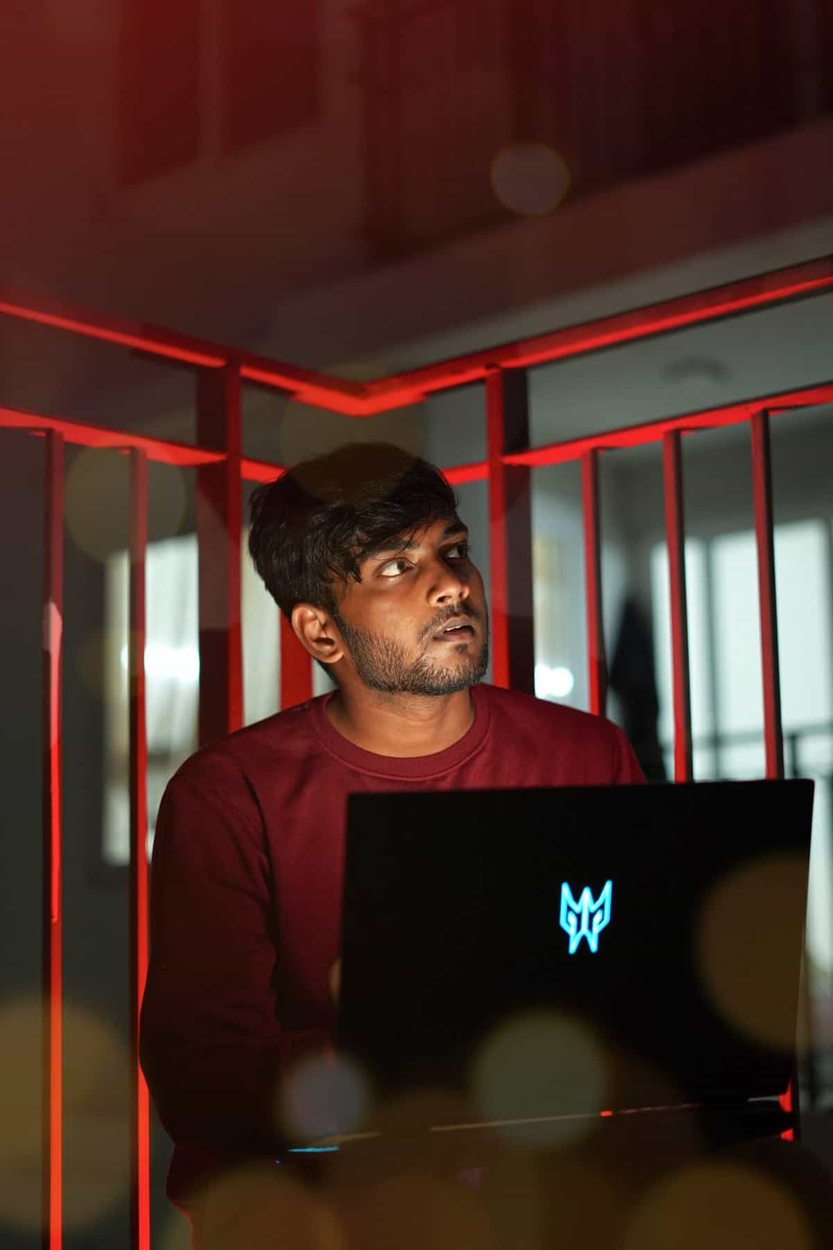 Can You Discuss The Benefits Of Weather-resistant Backboards For Outdoor Use?