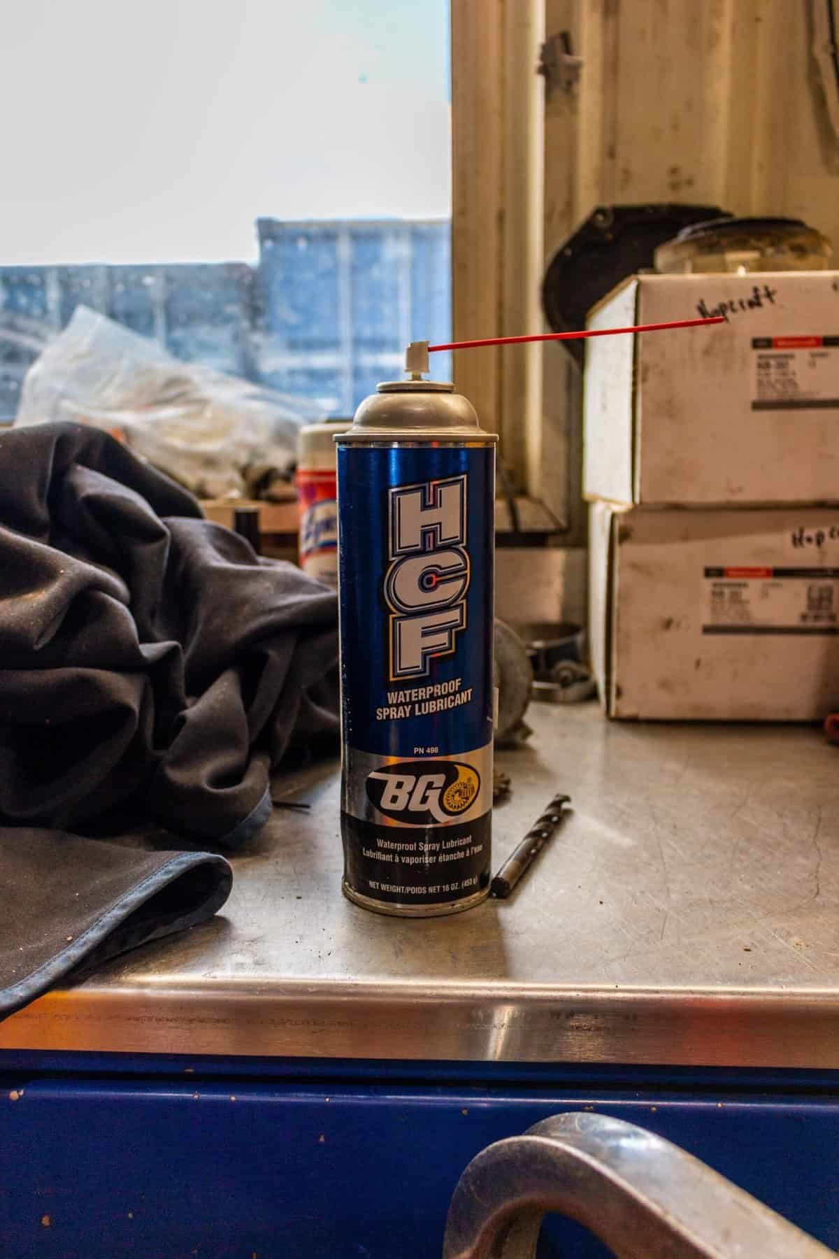 Can You Recommend Net Lubricants For Smooth Movement During Play?